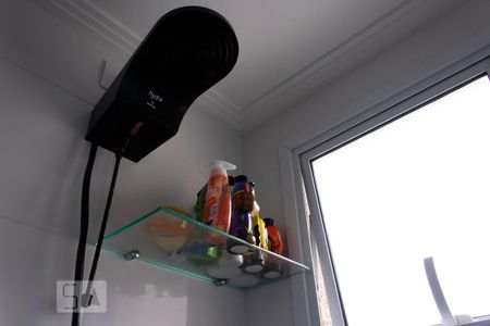 Apartamento para alugar com 40m², 2 quartos e 1 vaga Apartamento para alugar com 40m², 2 quartos e 1 vagaBanheiro - Chuveiro
