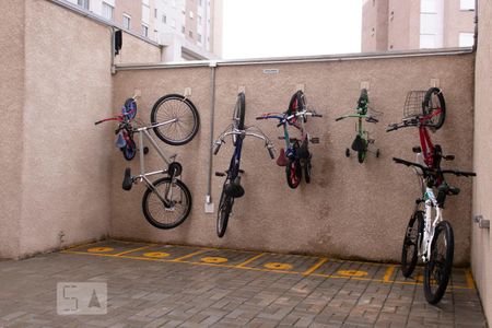 Apartamento para alugar com 40m², 2 quartos e 1 vaga Apartamento para alugar com 40m², 2 quartos e 1 vagaÁrea Comum - Bicicletário
