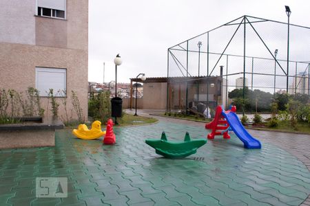 Apartamento para alugar com 40m², 2 quartos e 1 vaga Apartamento para alugar com 40m², 2 quartos e 1 vagaÁrea Comum - Playground 1