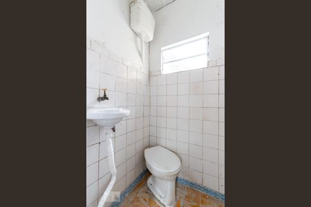 Banheiro de casa para alugar com 1 quarto, 40m² em Vila Maria Alta, São Paulo