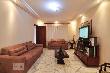 Sala de casa para alugar com 3 quartos, 181m² em Jardim Las Vegas, Santo André