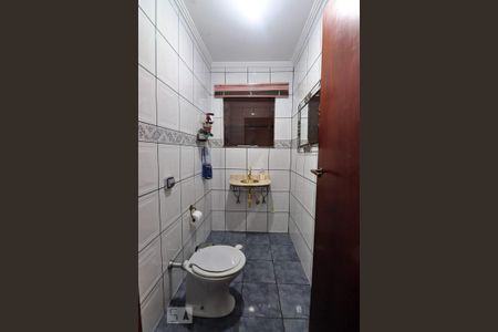 Lavabo de casa para alugar com 3 quartos, 181m² em Jardim Las Vegas, Santo André