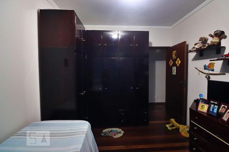 Casa para alugar com 181m², 3 quartos e 2 vagasQuarto 2