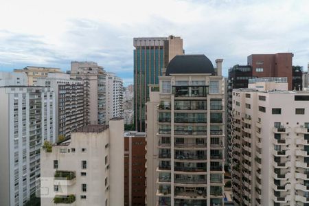 Sala de apartamento à venda com 2 quartos, 61m² em Cerqueira César, São Paulo