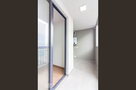 Varanda de apartamento à venda com 2 quartos, 48m² em Centro, Osasco
