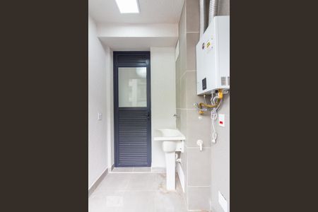 Área de Serviço  de apartamento à venda com 2 quartos, 48m² em Centro, Osasco