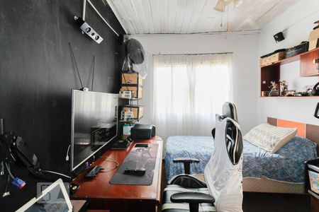 Quarto 1 de casa à venda com 2 quartos, 39m² em Medianeira, Porto Alegre