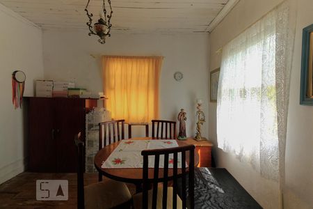 Quarto 2 de casa à venda com 2 quartos, 39m² em Medianeira, Porto Alegre