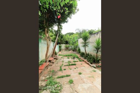 Casa à venda com 39m², 2 quartos e 1 vagaQuintal