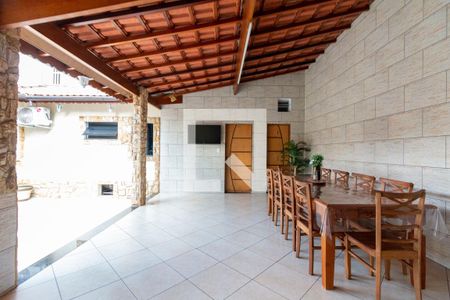 Casa à venda com 300m², 3 quartos e 4 vagasÁrea Gourmet