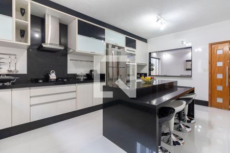 Casa à venda com 300m², 3 quartos e 4 vagasCozinha