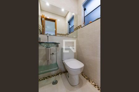 Lavabo de casa à venda com 3 quartos, 300m² em Vila Regina, São Paulo