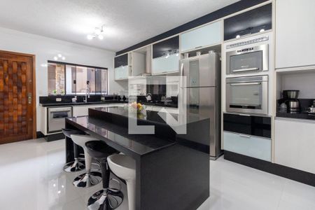 Casa à venda com 300m², 3 quartos e 4 vagasCozinha