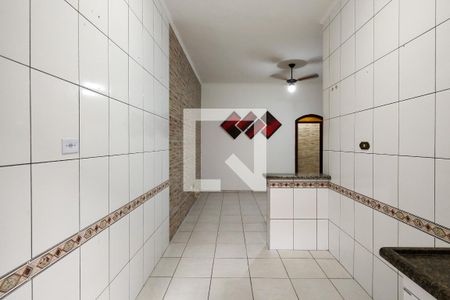 Casa para alugar com 60m², 2 quartos e 1 vaga Casa para alugar com 60m², 2 quartos e 1 vagaCozinha