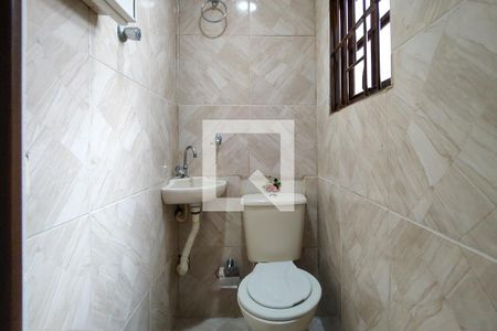 Casa para alugar com 60m², 2 quartos e 1 vaga Casa para alugar com 60m², 2 quartos e 1 vagaBanheiro da Suíte
