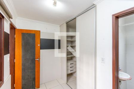 Casa de condomínio para alugar com 158m², 3 quartos e 1 vaga Casa de condomínio para alugar com 158m², 3 quartos e 1 vagaSuíte