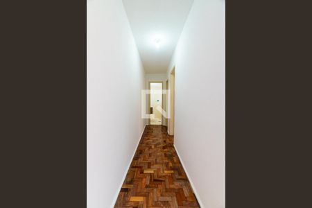 Apartamento à venda com 60m², 2 quartos e 1 vaga Apartamento à venda com 60m², 2 quartos e 1 vagaCorredor
