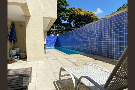 Apartamento para alugar com 52m², 2 quartos e 1 vagaÁrea comum - Piscina