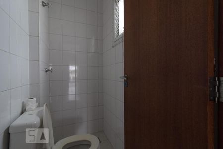 Apartamento para alugar com 92m², 3 quartos e 2 vagas Apartamento para alugar com 92m², 3 quartos e 2 vagasBanheiro de serviço
