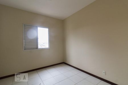 Apartamento para alugar com 92m², 3 quartos e 2 vagas Apartamento para alugar com 92m², 3 quartos e 2 vagasQuarto 1