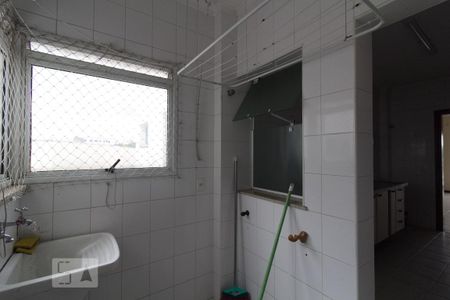 Apartamento para alugar com 92m², 3 quartos e 2 vagas Apartamento para alugar com 92m², 3 quartos e 2 vagasÁrea de serviço