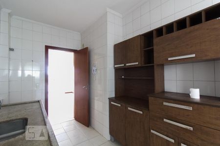 Apartamento para alugar com 92m², 3 quartos e 2 vagas Apartamento para alugar com 92m², 3 quartos e 2 vagasCozinha