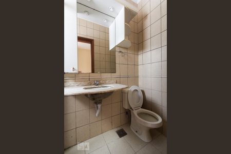 Apartamento para alugar com 92m², 3 quartos e 2 vagas Apartamento para alugar com 92m², 3 quartos e 2 vagasBanheiro