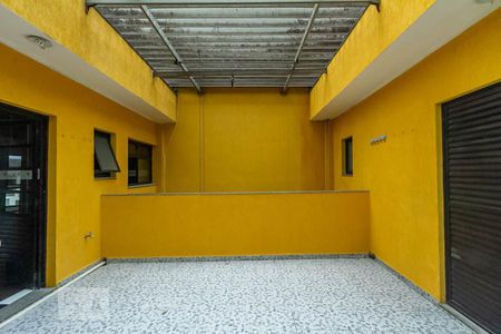 Casa à venda com 150m², 3 quartos e 2 vagasQuintal