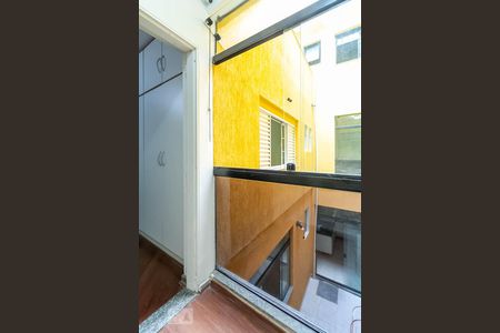 Casa à venda com 150m², 3 quartos e 2 vagasSacada da suíte 2