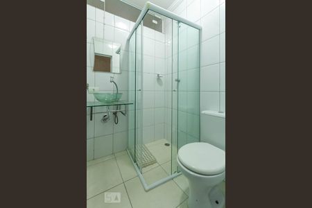 Casa à venda com 150m², 3 quartos e 2 vagasBanheiro social