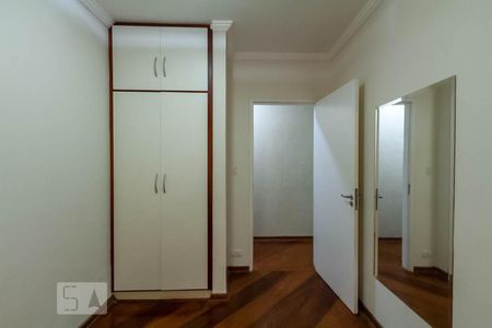 Casa à venda com 150m², 3 quartos e 2 vagasQuarto