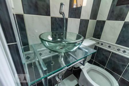 Casa à venda com 150m², 3 quartos e 2 vagasLavabo da cozinha