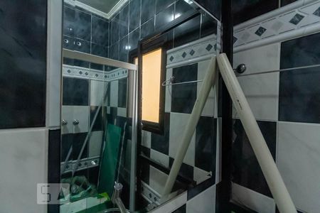 Casa à venda com 150m², 3 quartos e 2 vagasBanheiro de serviço