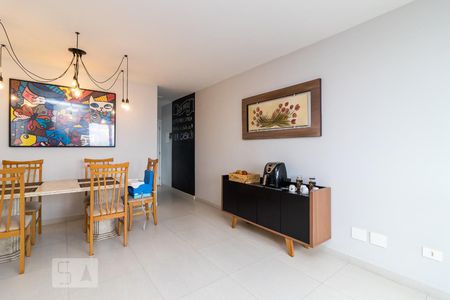 Sala de apartamento à venda com 2 quartos, 63m² em Vila Cunha Bueno, São Paulo