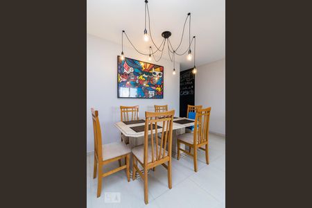 Apartamento à venda com 63m², 2 quartos e 1 vagaSala