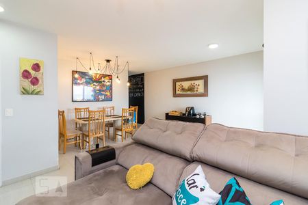Sala de apartamento à venda com 2 quartos, 63m² em Vila Cunha Bueno, São Paulo