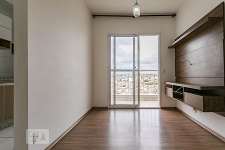 Sala de apartamento para alugar com 2 quartos, 65m² em Parque Santana, Mogi das Cruzes