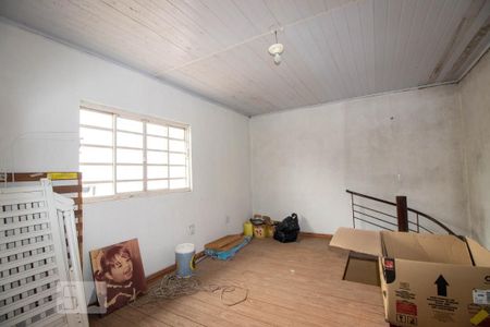 Casa à venda com 200m², 3 quartos e 4 vagas Casa à venda com 200m², 3 quartos e 4 vagasÁrea de Serviço - Piso Superior