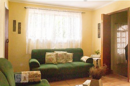 Sala de Estar de casa à venda com 4 quartos, 184m² em Vila Sao Paulo, São Paulo