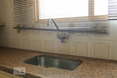 Apartamento para alugar com 100m², 2 quartos e 2 vagasPia