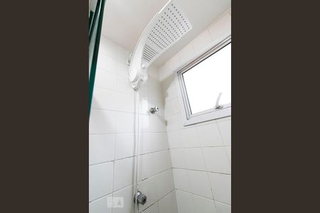 Apartamento à venda com 43m², 2 quartos e sem vagaBanheiro - Chuveiro