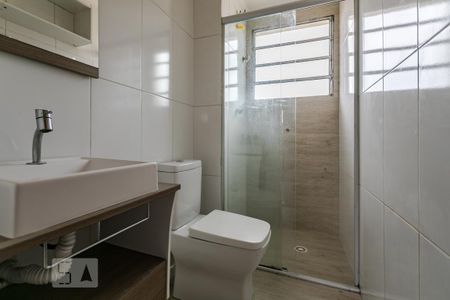 Banheiro de apartamento para alugar com 2 quartos, 48m² em Vila Caputera, Mogi das Cruzes