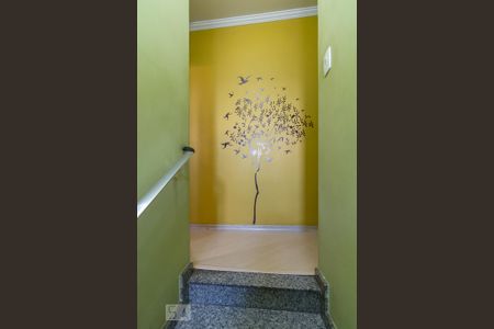 Corredor de casa à venda com 3 quartos, 115m² em Jardim Vila Galvão, Guarulhos