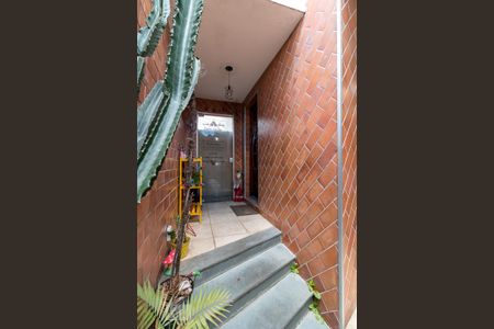 Casa à venda com 115m², 3 quartos e 2 vagasEntrada da casa