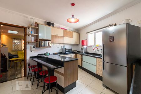 Casa à venda com 115m², 3 quartos e 2 vagasCozinha