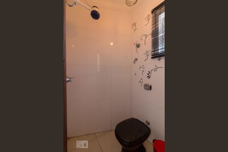 Casa à venda com 115m², 3 quartos e 2 vagasBanheiro de serviço