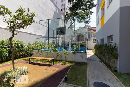 Apartamento à venda com 37m², 2 quartos e sem vaga Apartamento à venda com 37m², 2 quartos e sem vagaQuadra de Esportes