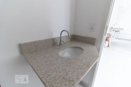 Apartamento à venda com 37m², 2 quartos e sem vaga Apartamento à venda com 37m², 2 quartos e sem vagaBanheiro