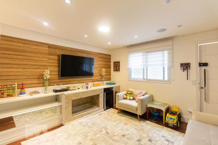 Sala de estar de casa de condomínio à venda com 4 quartos, 210m² em Vila Moinho Velho, São Paulo