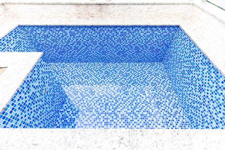 Casa de condomínio à venda com 210m², 4 quartos e 2 vagasPiscina/Terraço